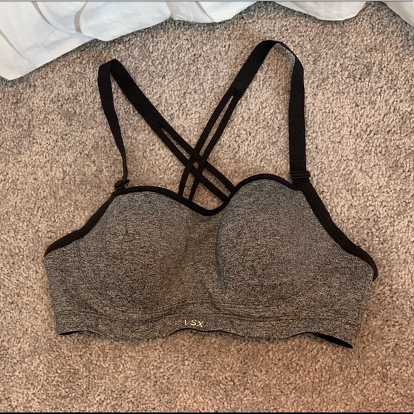 Victoria's Secret Other - VSX Strappy Sports Bra